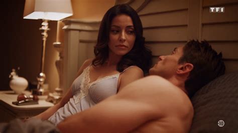Nude Video Celebs Emmanuelle Vaugier Sexy Stranger In The House 2016
