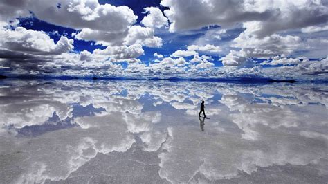 salar de uyuni largest salt flat   world   world