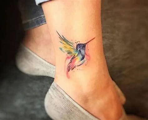 Top 15 Hummingbird Tattoo Designs And Meanings In 2021 Bird Tattoos