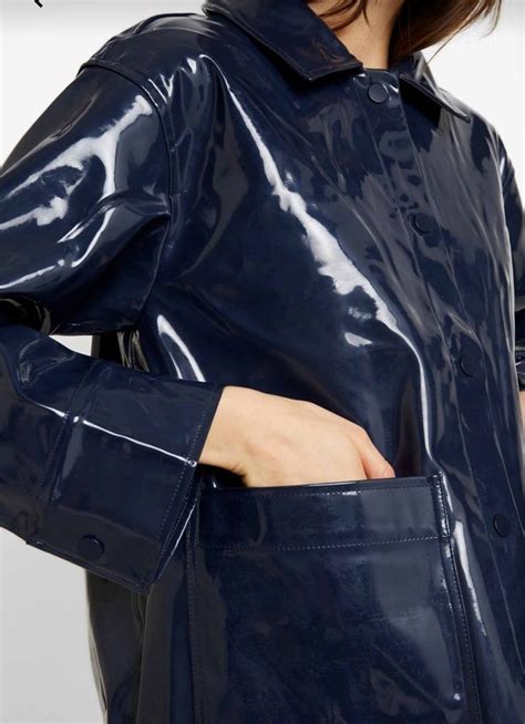 pin  harry  regenjas jackets blue raincoat vinyl raincoat