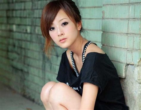 Super Cute Chinese Girls Hottest Pictures And Wallpapers