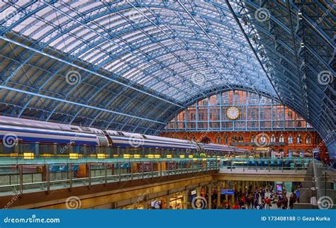 london st pancras international railway station stock photo image