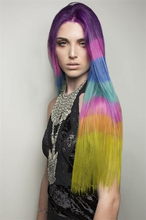 the color blocked hair dye trend fashion diary