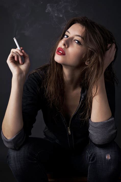 Maayan Ziv Photography Lipstick And Cigarettes