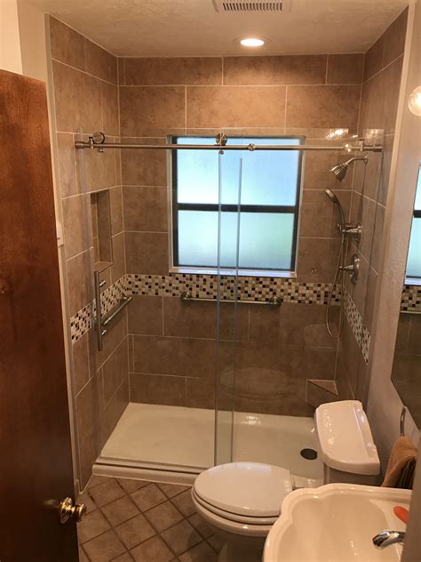 small bathroom  tub  walk  shower  design idea