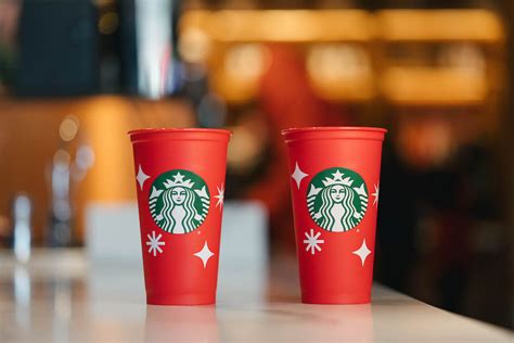 starbucks red cup day giveaway  happening  week  canada