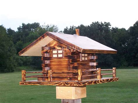 log cabin bird feeder