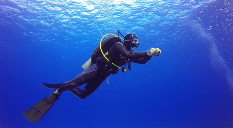 maximum safe ascent rate  scuba diving