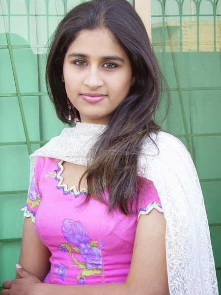 pak cute desi girls boobs full hd pics sari info