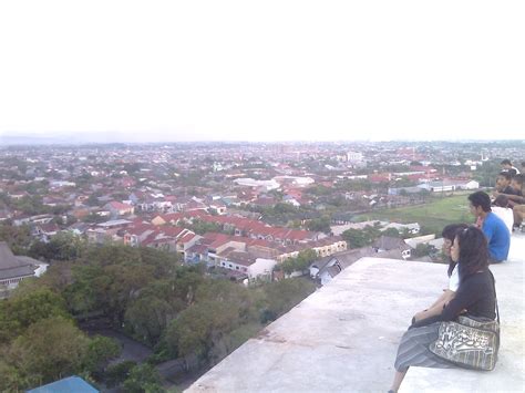 pemandangan kota makassar dari menara pinisi universitas negeri makassar khaliq s private blog