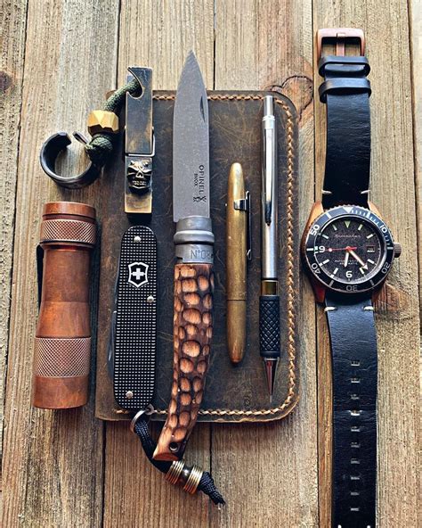 pin  everyday carry ideas