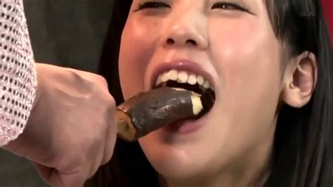 [so sexy] japanese game show sexy banana eating contest