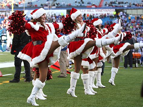 boot nation nfl cheerleader scores week 16 merry christmas