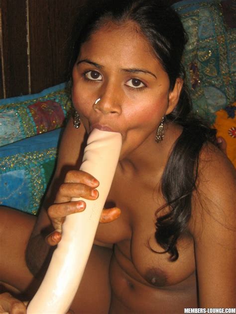 teenie sucking on monstrous dildo at indian paradise
