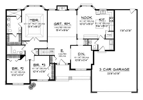 luxury  car garage ranch house plans  home plans design