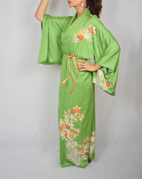 japanese vintage kimono robe  green silk  obijime kumihimo belt