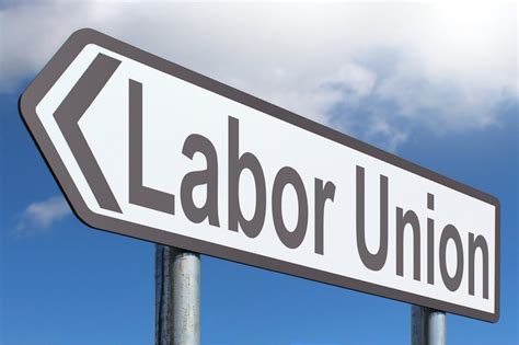 labor union   charge creative commons highway sign image