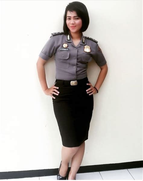 Polwan Indonesian Policewoman By Sudyod16 On Deviantart