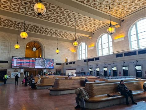 seating  union station   haven reopens  bed bug problem