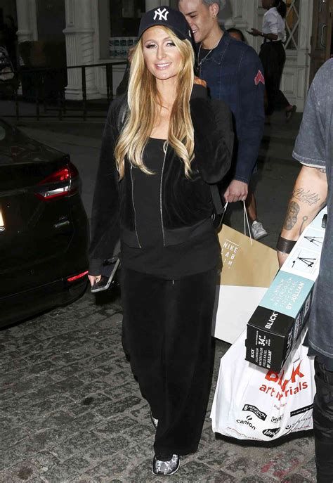 Paris Hilton Owns 100 Juicy Couture Velour Tracksuits In Every Color