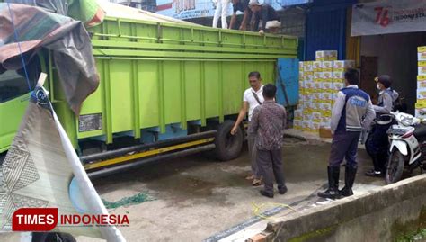 dinas perhubungan pagaralam gencar tertibkan truk bongkar muat times indonesia