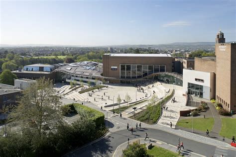 exeter hits top ten   complete university guide  exeter daily