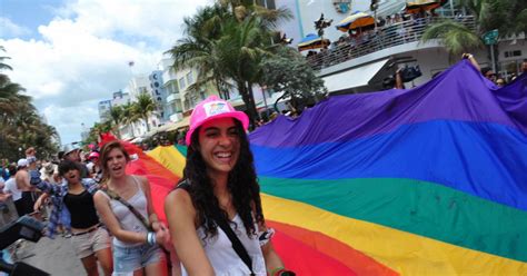miami beach celebró su desfile del orgullo gay