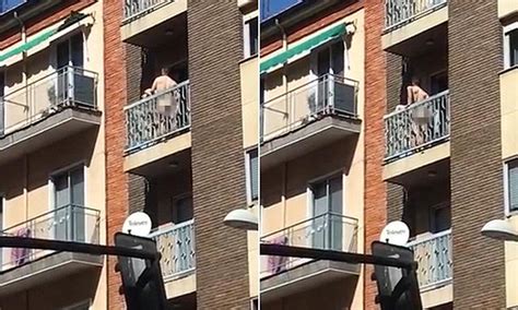 Naked Couple Spotted Having Sex On Balcony In Salamanca Daily Mail Online