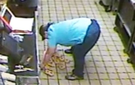 Manager At Dunkin’ Donuts Drops Tray Full Of Donuts On