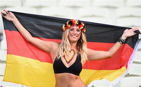 33 of the most beautiful female fans from 2014 fifa world cup the wondrous