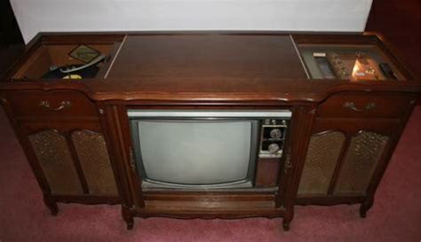 vintage magnavox stereo console tv radio phonograph