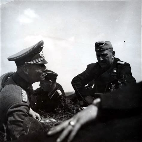 foto erwin rommel sebagai komandan  panzer division