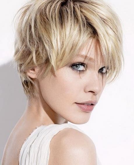 feathered hairstyles  short hair