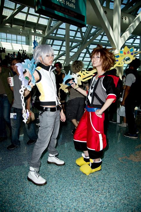 awesome nerdy cosplay please follow me thank you very much nerdy kingdom hearts