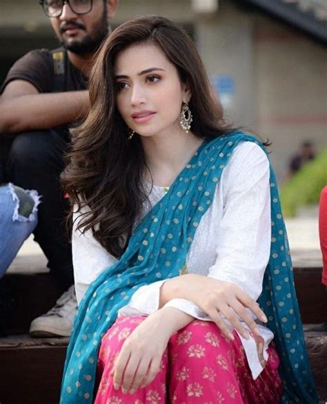 sassy energetic and full of life heer is the most beautiful girl 😊 in 2019 simple pakistani