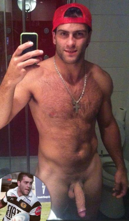 omg he s naked argentinian rugby player juan ignacio “nacho” karqui omg blog [the
