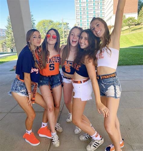 Pin By Zoey Paci On College Gameday Outfit Trendy Summer Outfits
