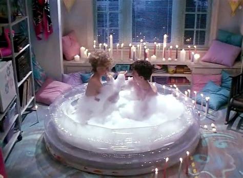 Romantic Bubble Bath On A Budget Obsessed Couples Bathtub Bath