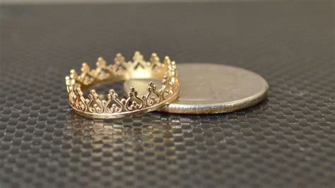 dainty solid  gold crown ring gold princess crown ringgold