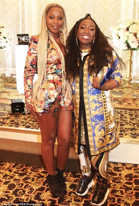 Mary J Blige And Missy Elliott Are Pretty In Patterns As They Embrace