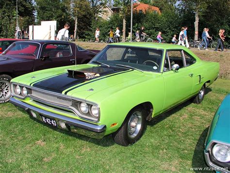 the top muscle cars of the 60s and 70s gallery top speed