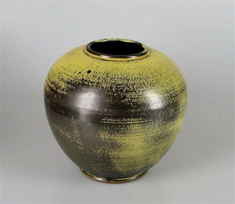 pin   art  ceramics