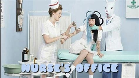 Melanie Martinez Nurses Office — перевод песни — Muzoko