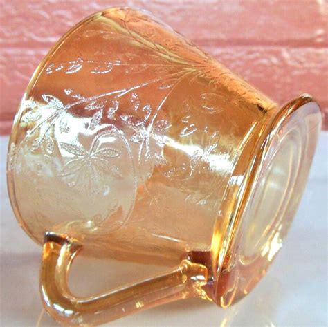 Jeannette Glass Iridescent Floragold Louisa 7 Ounce Cup Ebay