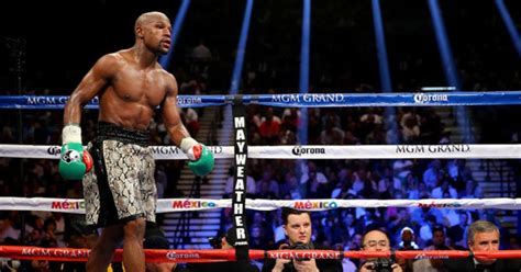 floyd mayeather leaves manny pacquiao waiting as big money fight edges
