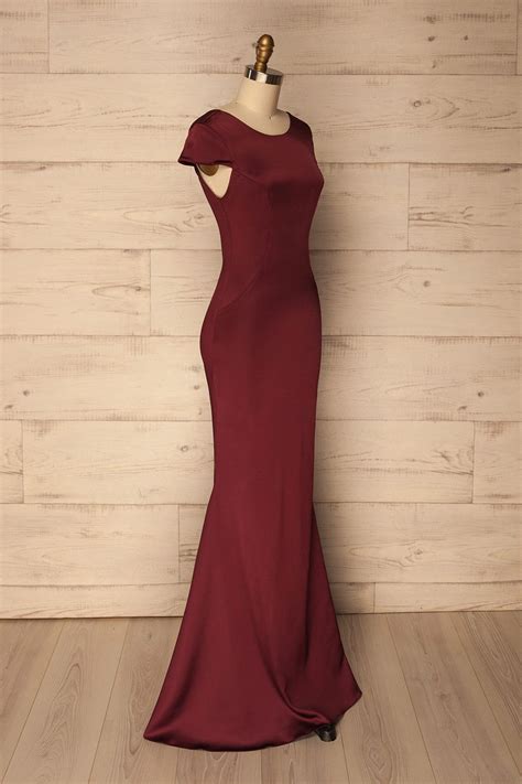 davilia burgundy satin mermaid gown la petite garconne beautiful dresses dresses red