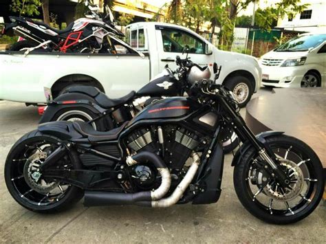 v rod love these wheels cool cars and motorcycles pinterest