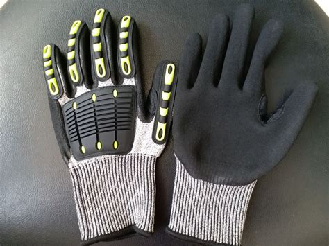 impact resistance gloves