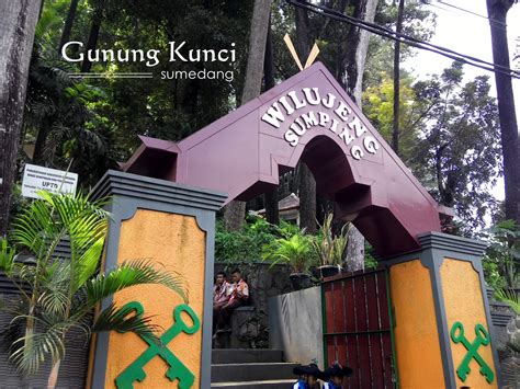 wisata gunung kunci sumedang tempat wisata indonesia