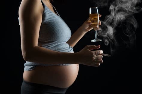 drinking alcohol and smoking during pregnancy even more deadly than we